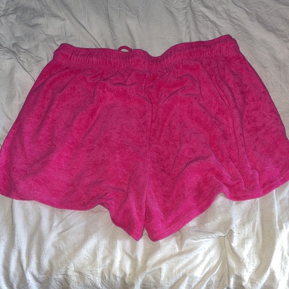 Target Shorts - Picture 2 of 3